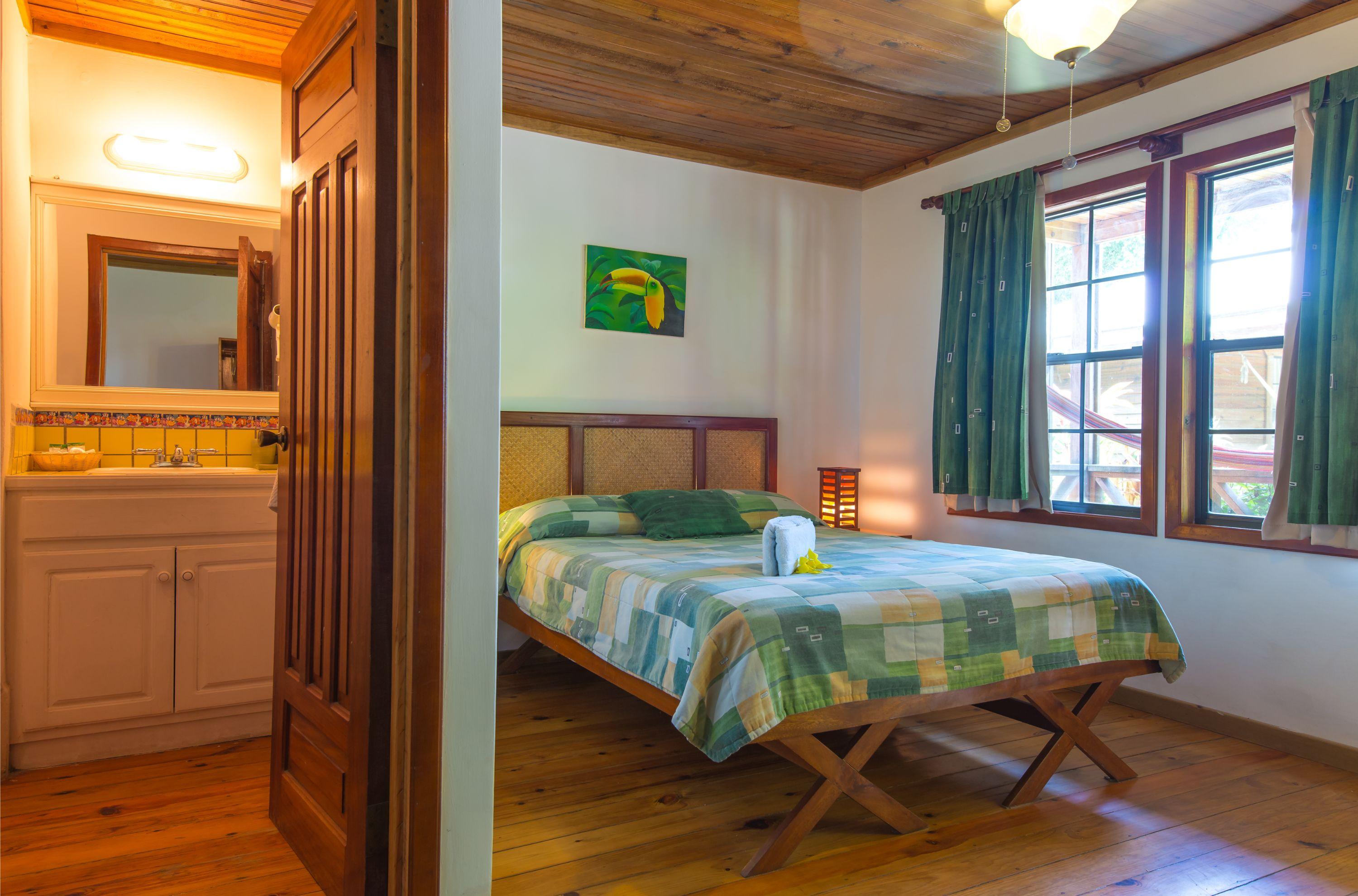 Las Rocas Resort And Dive Center West Bay Εξωτερικό φωτογραφία