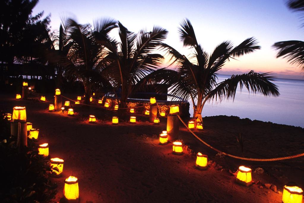 Las Rocas Resort And Dive Center West Bay Εξωτερικό φωτογραφία